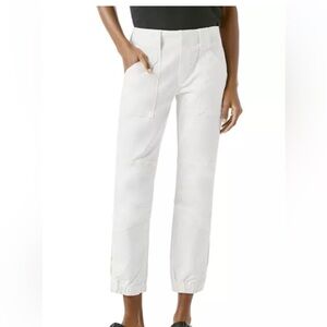 Frame Trapunto Moto Pants with Banded Bottom in Off White Size 26